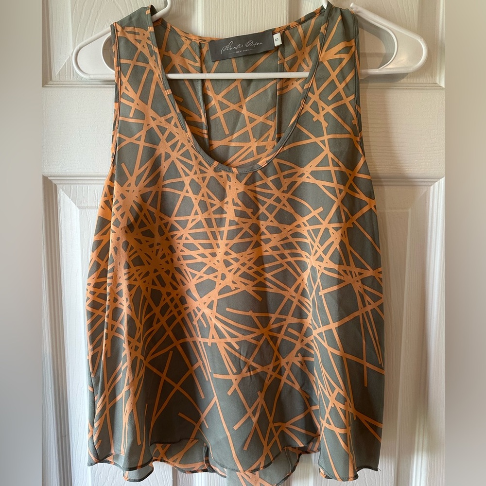 Hunter Dixon Top